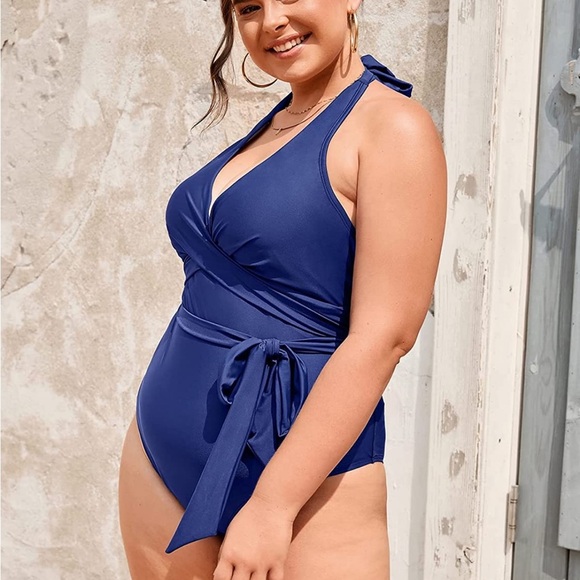 Halter V Neck 1 Piece Bathing Suit Twist Front Ruched Tie Side Navy Size 1X - Picture 2 of 11